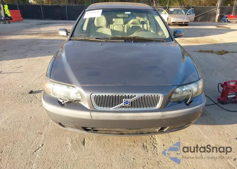 2004 Volvo V70 2.4 from USA, damaged, VIN YV1SW61T242404411